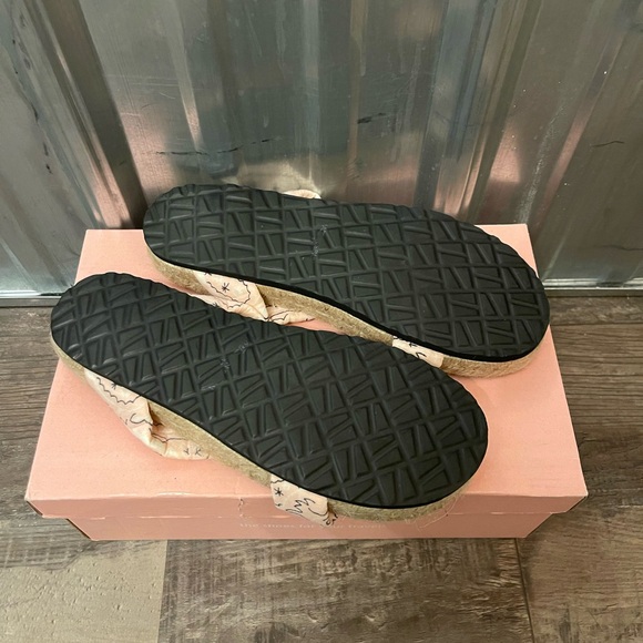 Brand New Manebi Bandana Espadrilles! Size 7 - Picture 4 of 7